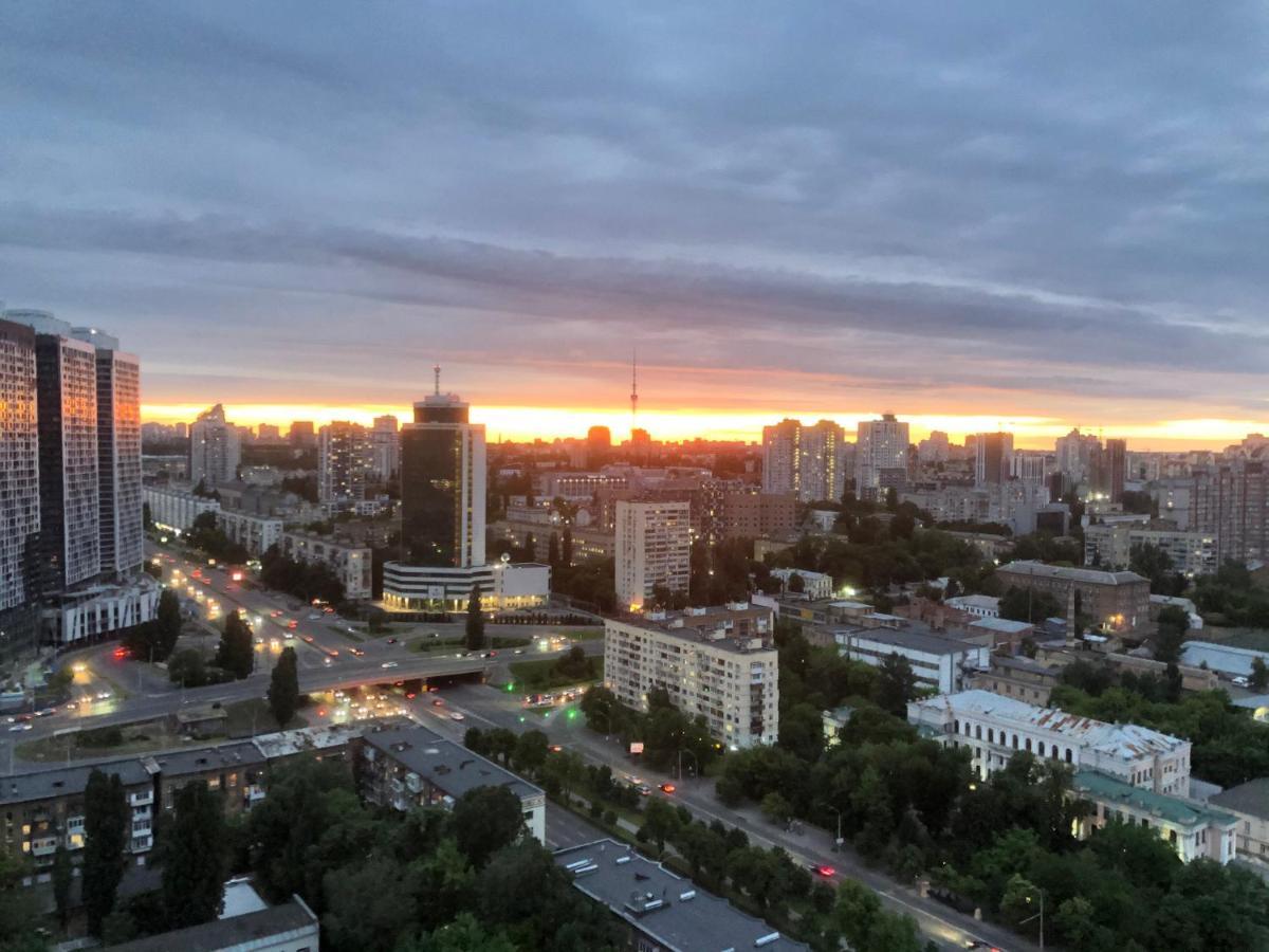 Victory-21 Luxury Apartment Center Kiev Bagian luar foto